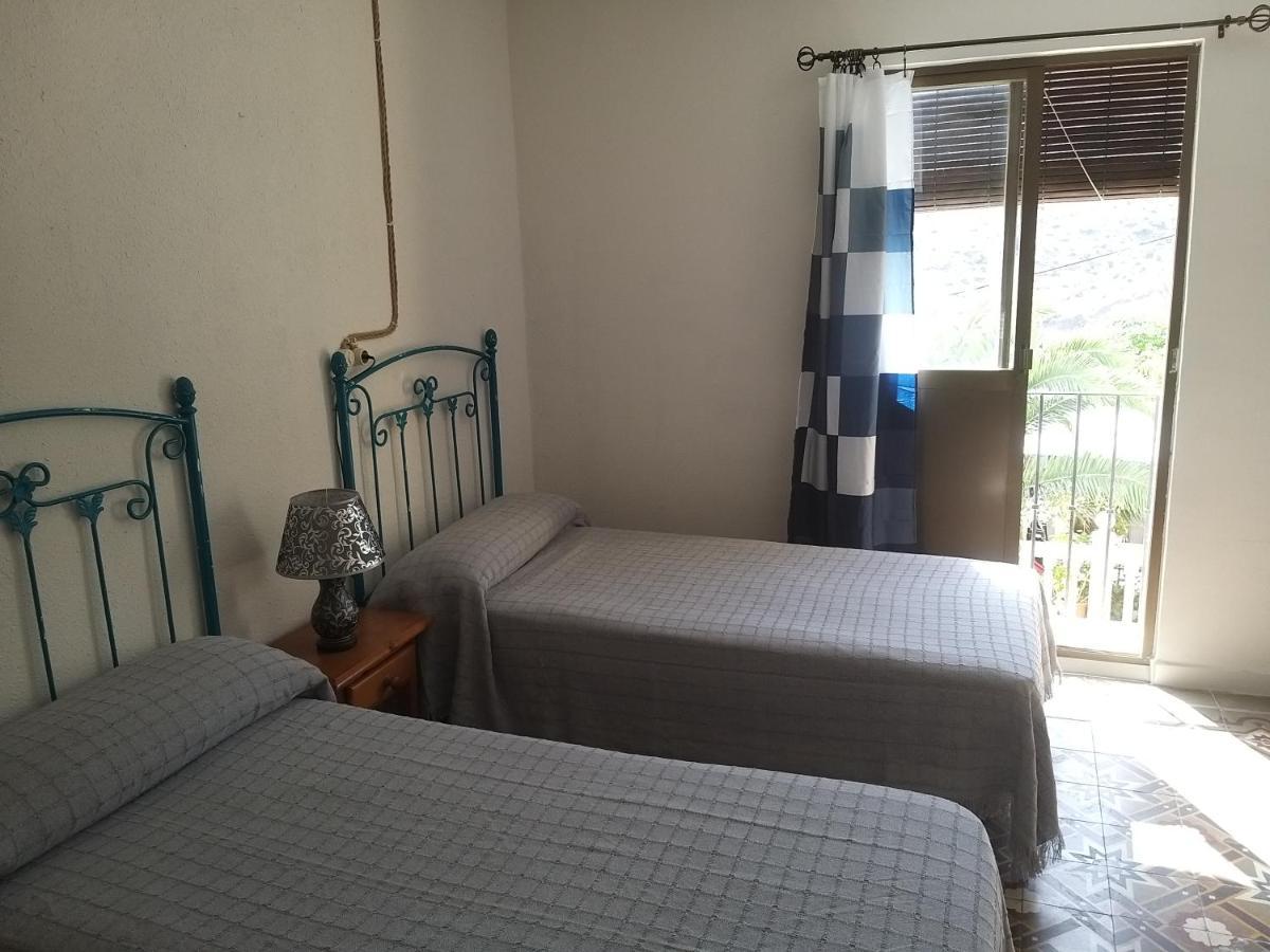 Pension La Fuente Abrucena Extérieur photo